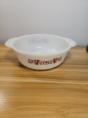 Vintage 1960s Fire King  Primrose Round Casserole Dish