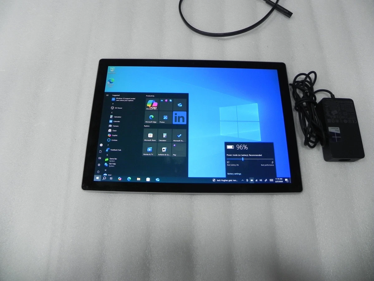 Preços baixos em Microsoft Surface Pro 5 Wi-Fi 128 GB Tablets e