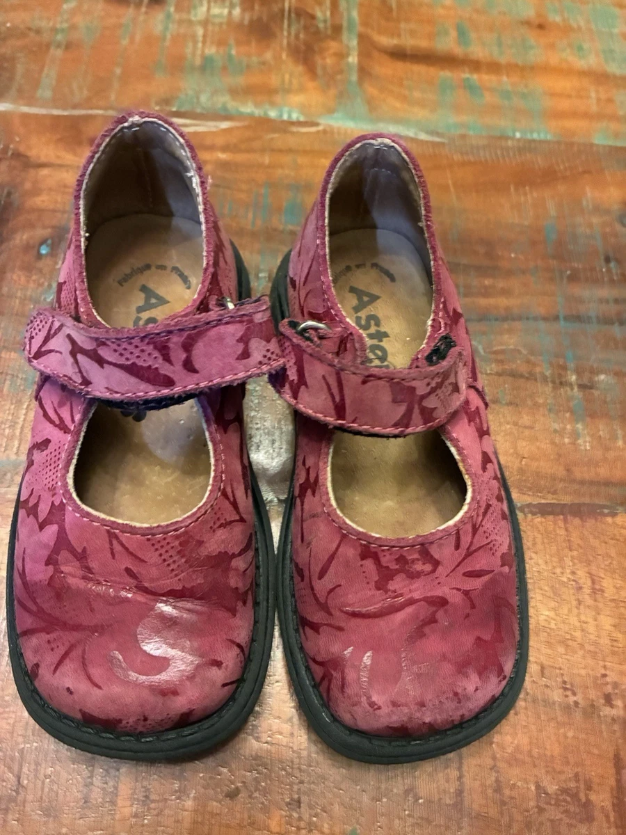 2026 Ballerine vintage con punta quadrata Mary Jane, scarpe casual versatili per primavera 2026 Ballerine vintage con punta quadrata Mary Jane, scarpe casual versatili per primavera