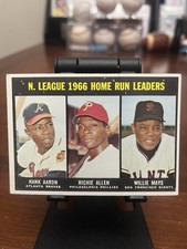1967 Topps #244 Aaron/ Allen/ Mays