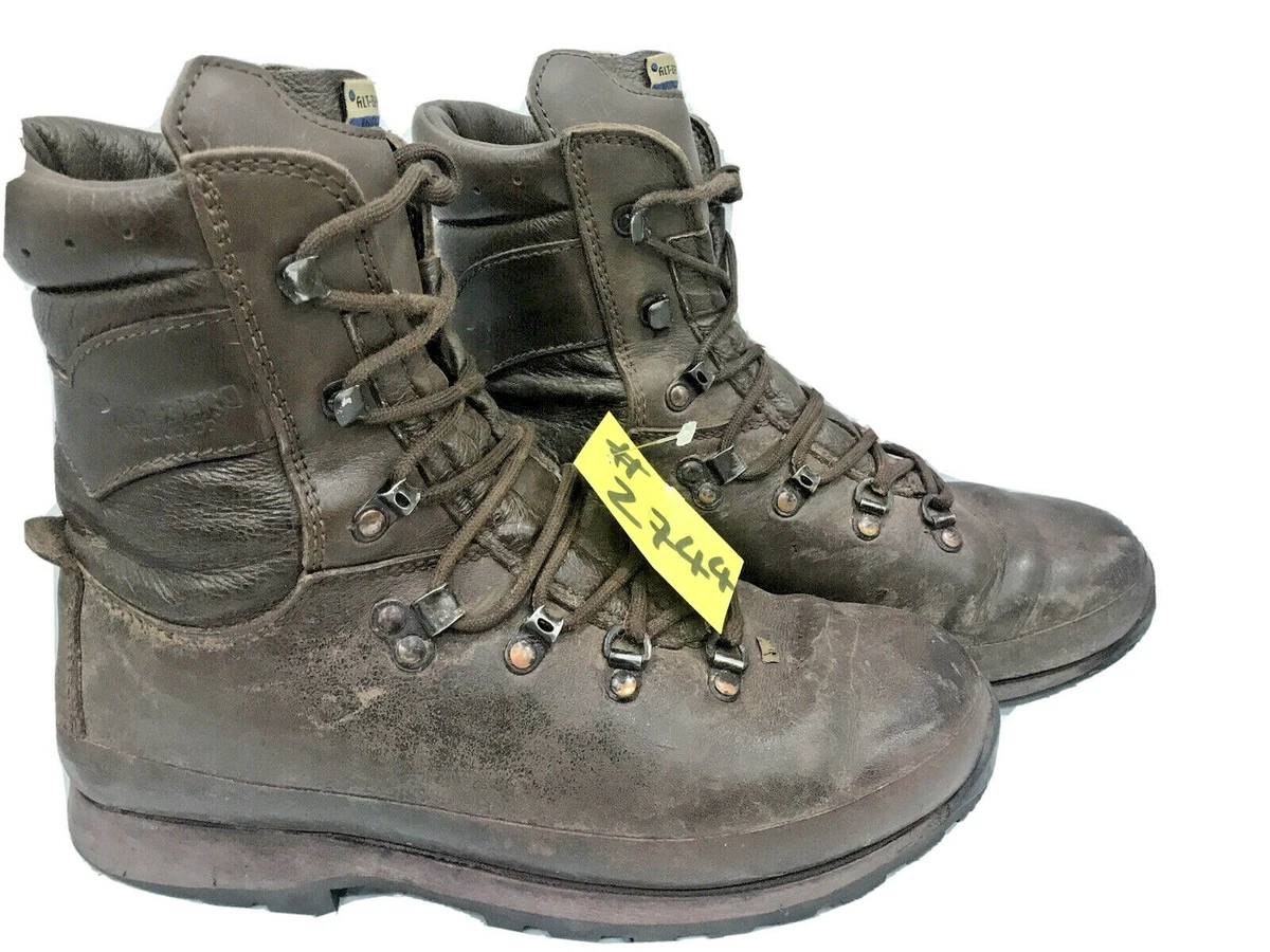 ALTBERG Defender Army Issue Brown Leather Combat Boots 7M Male Used 2744