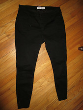 Women Signature Levi Mid Rise Skinny Black Pants Size 14 M Waist 32x30