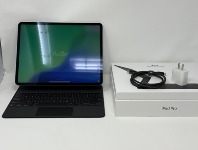 iPad Pro 3世代 wifi 256GB+Magic Keyboard iPad Pro 12.9 Inch 3rd Gen 256gb Wi-Fi + Magic Keyboard | MINT