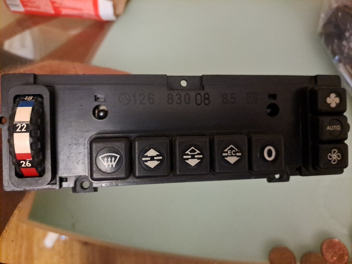 ベンツ W126 エアコンスイッチ 中古 1268300985 ベンツ W126 エアコン