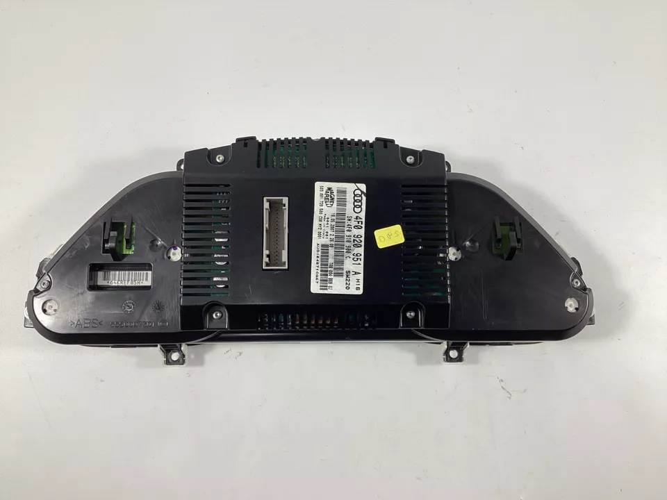 AUDI A6 2005-2011 RELOJES VELOCÍMETRO CUADRO DE INSTRUMENTOS 4F0910900C OEM. Foto 3 de 4