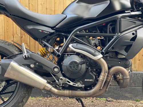 DUCATI MONSTER 797 Only 3400 Miles, Fresh Belt Service, Scorpion Exhaust!!! - Picture 4 of 14