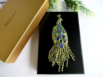 Heidi Daus Let Down Your Feathers Peacock Crystal Brooch New in Box