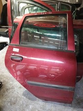 Porte arrière et accessoires Mitsubishi COLT