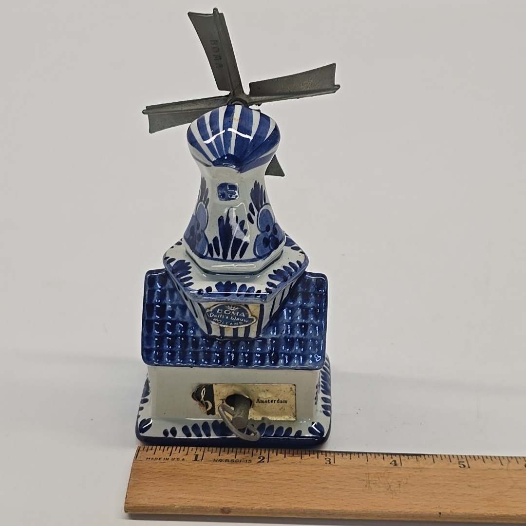 Vintage Boma Delft Blauw Holland Music Box Windmill Moves Blue & White Works