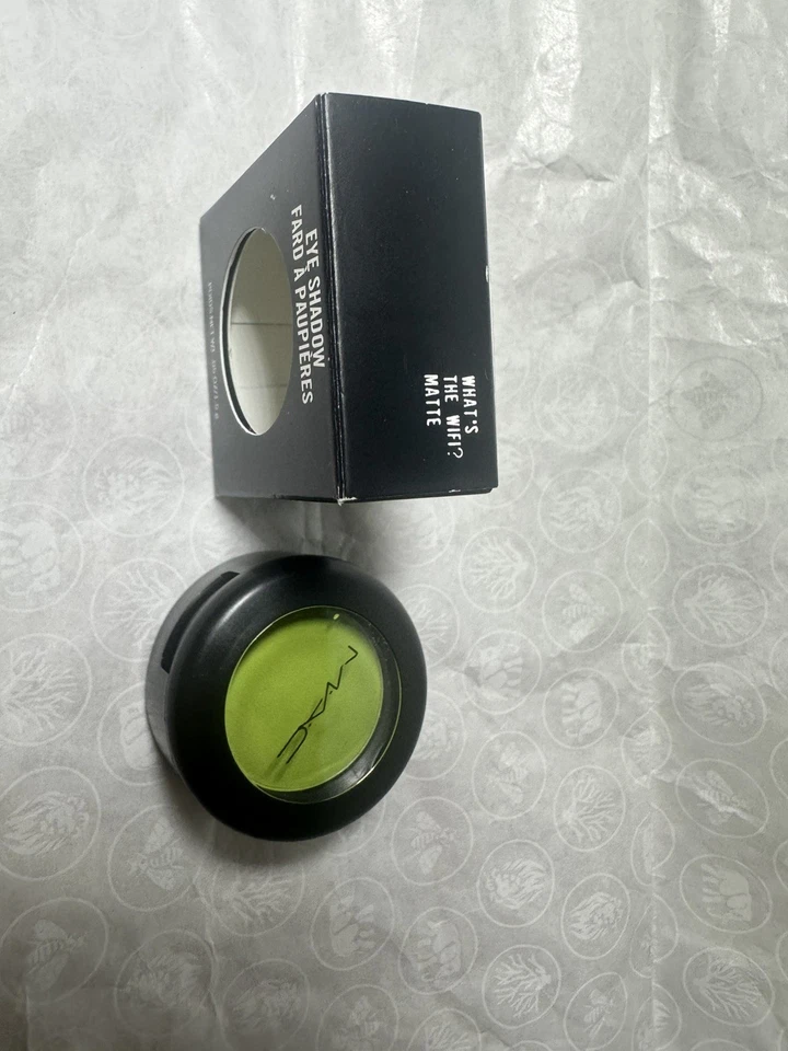 MAC Eye Shadow WHAT'S THE WIFI? MATTE 0.05oz/1.5g BRAND NEW IN BOX - Image 2 of 3