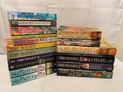 Mixed Selection of Terry Pratchett Books Choose Your Own Bundle Buy 3 Get 1 Free