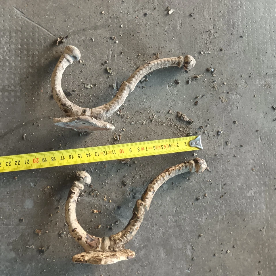 2 ANCIENNE PATERE PORTE MANTEAU Chapeau En Fonte (  Lot De 2 ) - Photo 2/2