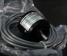 One Tri-Tronics Photocraft RGA 60/24 Incremental Shaft Encoder 24V 60 PPR NEW