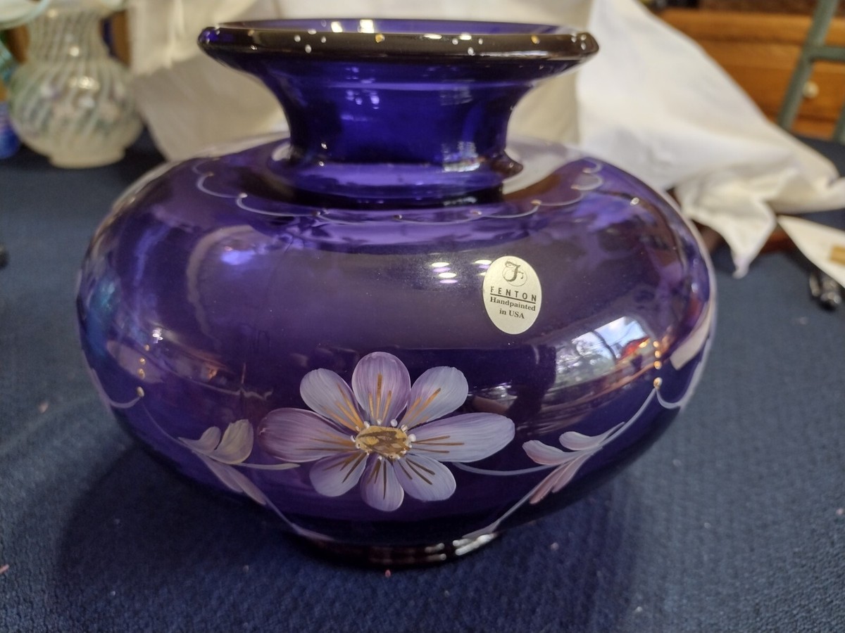 ●BLUE ELEPHANT● TIMMYS purple 03676 Fenton Royal Purple Colonial Scroll Vase, LE 270/2950
