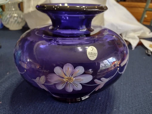 Fenton Royal Purple Colonial Scroll Vase, LE 270/2950 Historic Collection
