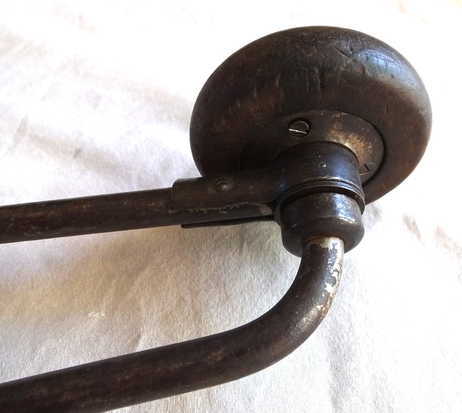 Vintage used MILLERS FALLS HAND AUGER CORNER BIT BRACE DRILL