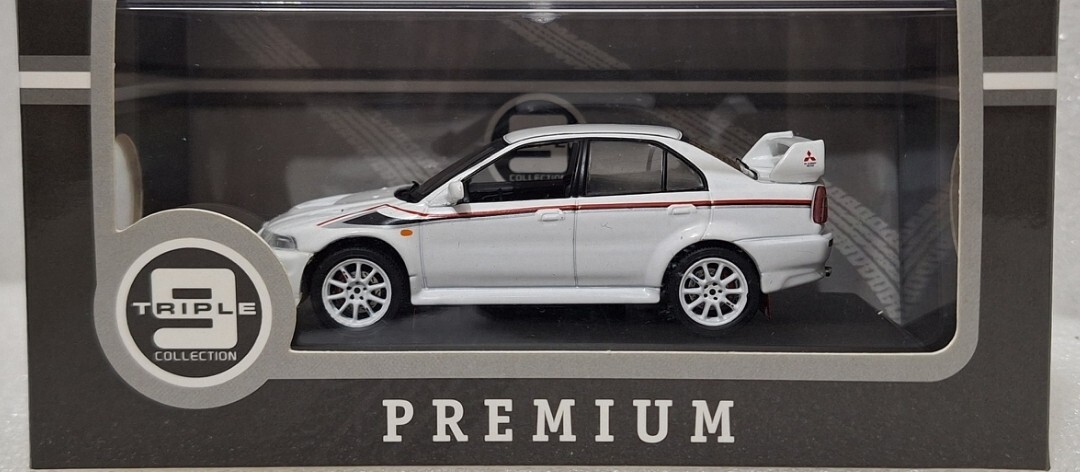 Mitsubishi Lancer EVO 6 Tommy Makinen Edition 2000 1:43 Triple 9