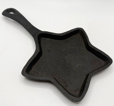Vintage Cast Iron Star Shaped Mini Skillet Pan Rustic Farmhouse Kitchen Decor