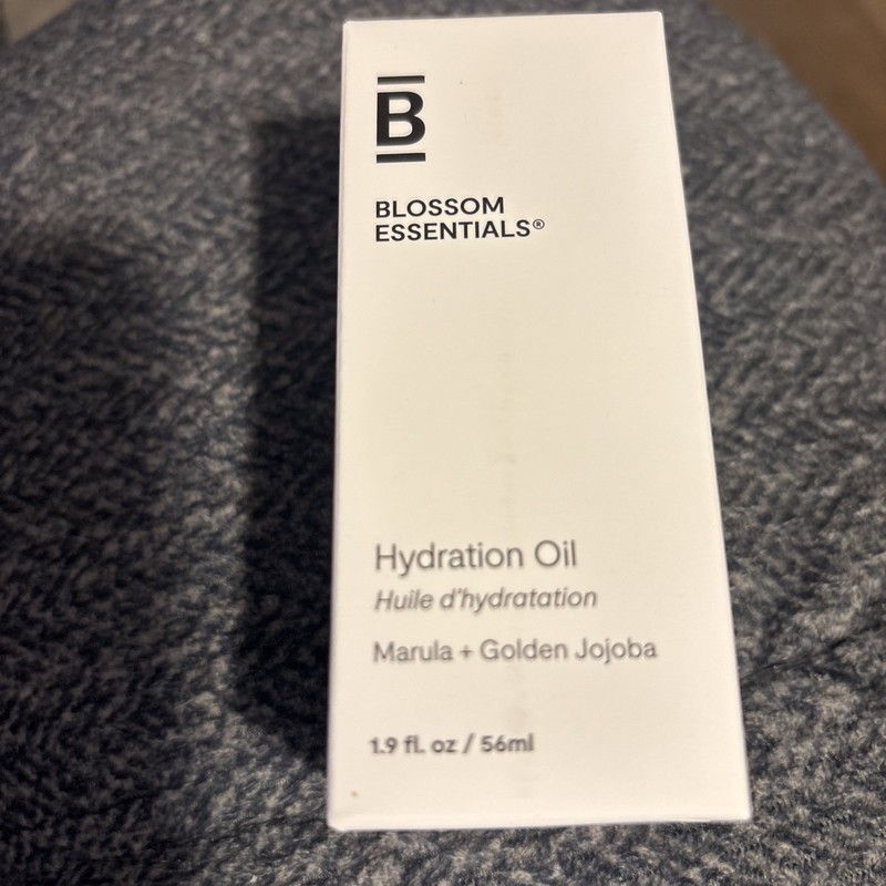 Blossom Essentials Hydration Oil 1.9 fl. oz/ 56ml Marula + Golden Jojoba NEW
