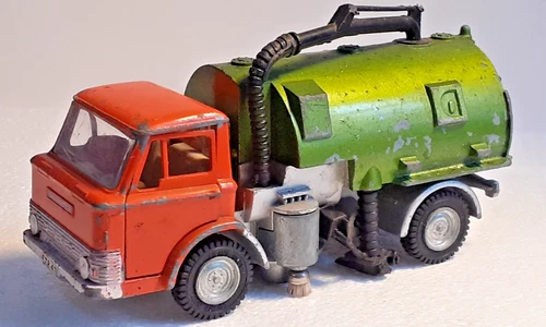 VINTAGE DINKY TOYS JOHNSTON ROAD SWEEPER