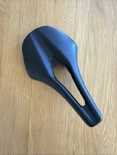 Fizik Argo Tempo R1 Saddle Black 150mm Carbon...
