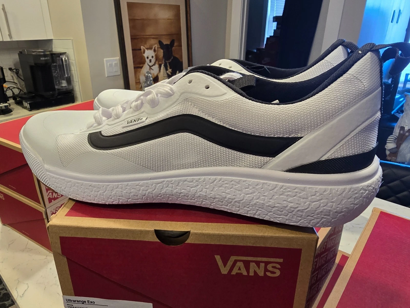 Vans Men's UltraRange Exo White Black Striped Trail Skate Shoes Size 12 NEW
