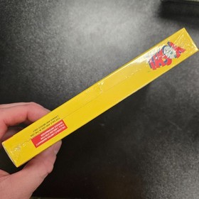 Yoshi Nintendo NES 1992 FACTORY SEALED H-Seam NEW Minor Box Ding See Pictures