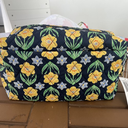 NWT VERA BRADLEY Large Cosmetic Case, Daffodils, premium cotton