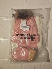 Girls Pink Binnie  mittens And Neck Warmer New One Size