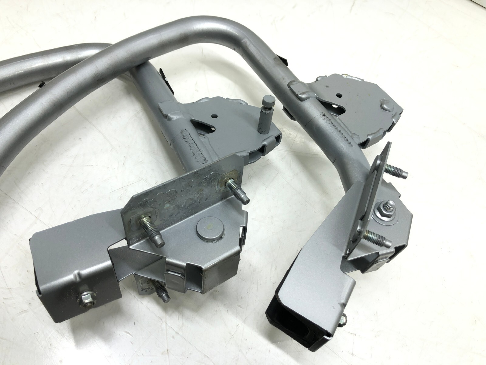 2014-2017 MASERATI GHIBLI LEFT RIGHT REAR TRUNK LID HINGES X2 OEM.