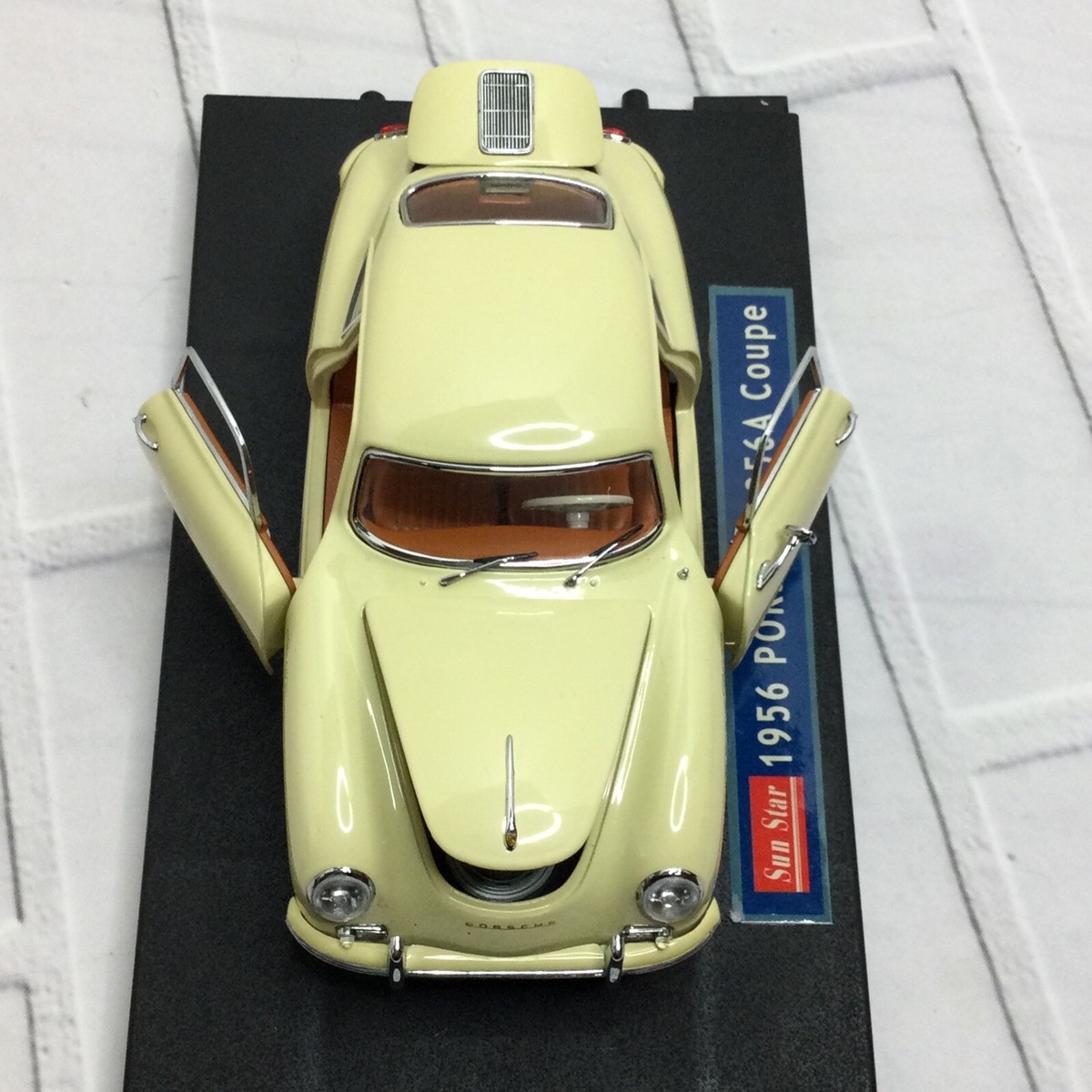 ミニカー Sun Star 1/18 Porsche 356A Coupe 1956 Sun Star 1/18