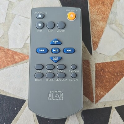 Compact Disc Digital Audio Remote Control CR2025 5 Disc Quasar