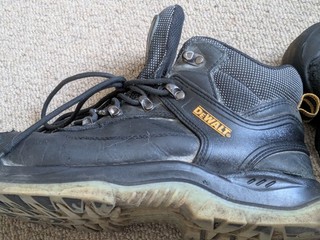 dewalt industrial mens work boots steel toe size 8/42