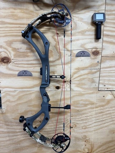 PSE Mach 30 DS Grey Riser w/ Subalpine Limbs (Right Hand)