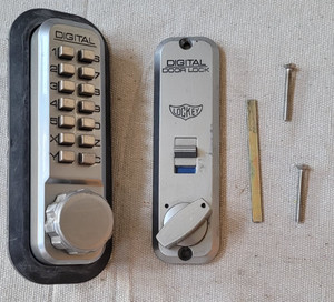 Lockey 2210-JB Mechanical Keyless Digital Door Lock Silver FOR PARTS ONLY