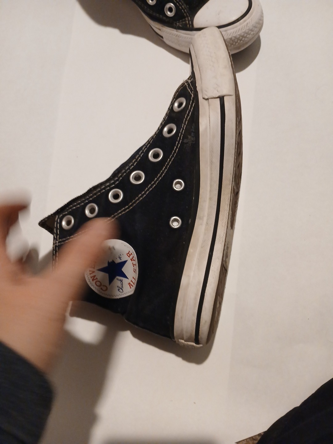 [SHOES] Converse Chuck Taylor All Star - Size Men's 5 Women's 7 thumbnail 2