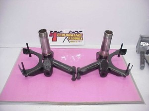 2 Tubular Wide 5 Left & Right Hand Spindles 7-3/4" Tall with GM Caliper Brackets