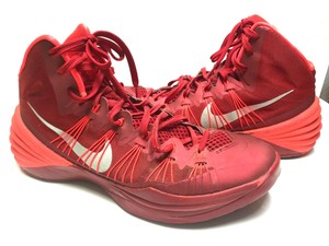 red and orange hyperdunks