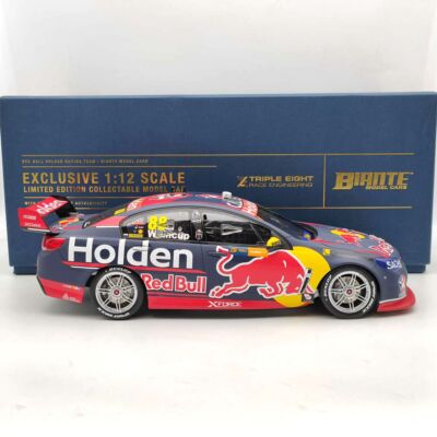 B-N-T 1/12 Golden VF Commodore V8 Supercar 2017 Championship Winner #B12H17X