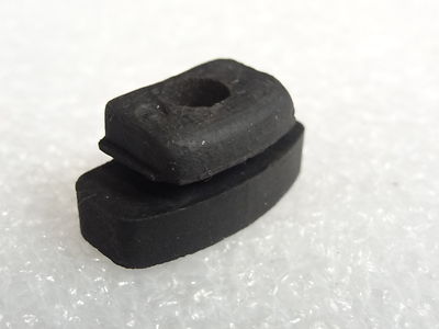 Kawasaki NOS NEW 92075-1495 Meter Bracket Damper EX ZX EX500