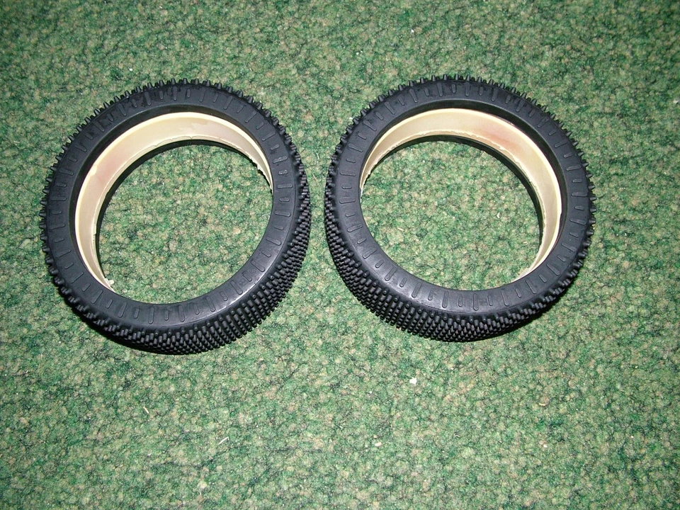 RC Reifen 2 Stück Durchmesser 18cm Breite 6,5 cm I. 13 cm m Einlage M100222R - Bild 3 von 3