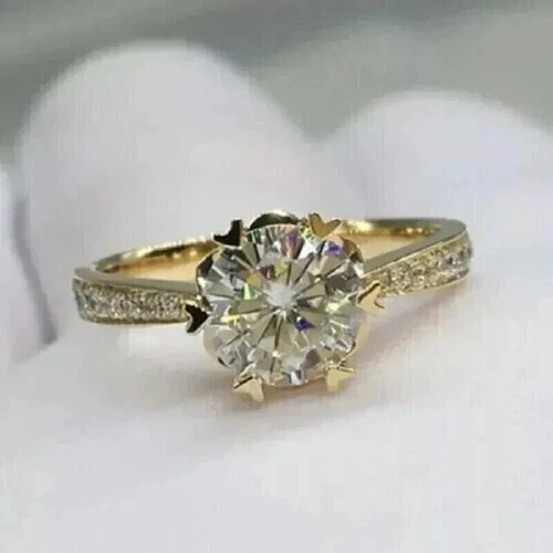 2Ct Round LabCreated Diamond Women's Wedding Ring 14k Yellow Gold Plated