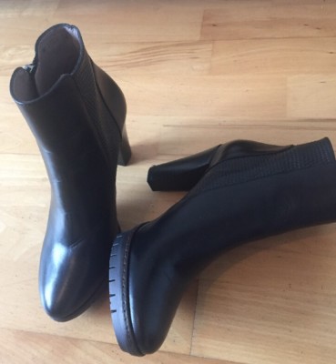 Damenstiefel Stiefeletten Glattleder Gr.36  Wonders  Spain /Klassisch/ Schwarz N