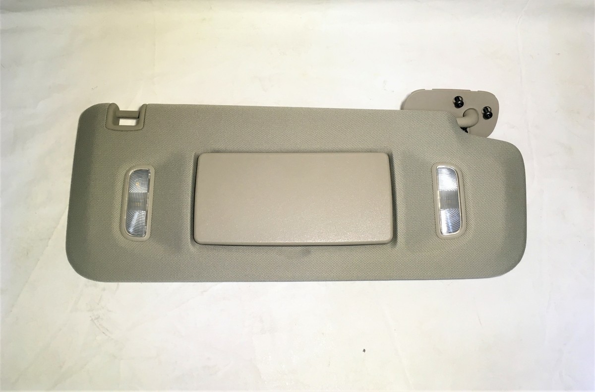 2014-2017 SILVERADO SIERRA PASSENGER SIDE SUN VISOR SHALE LIGHT