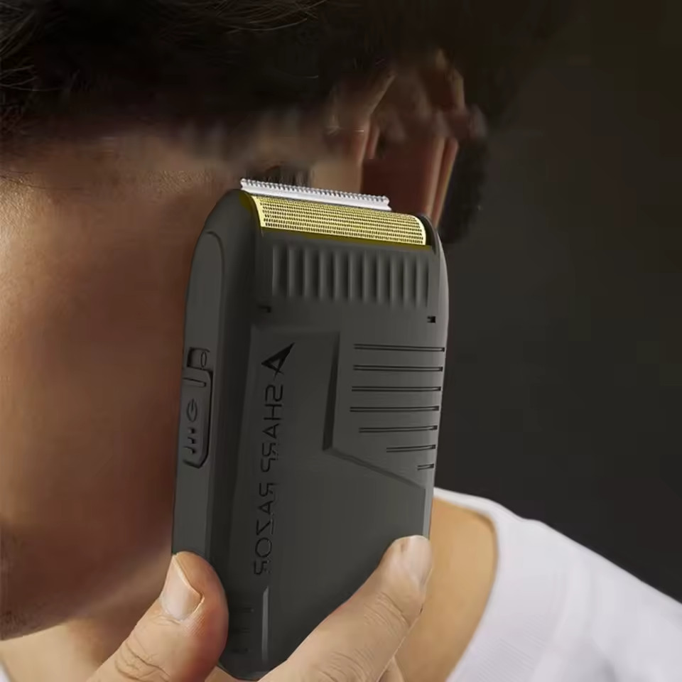 Rasoir électrique homme à barbe pour un rasage rapide sous la douche le matin