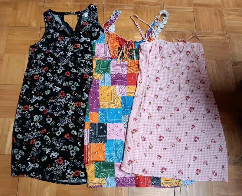 ​👗 Trendy Summer Dress Lot – Size Juniors Small (Old Navy & Forever 21)