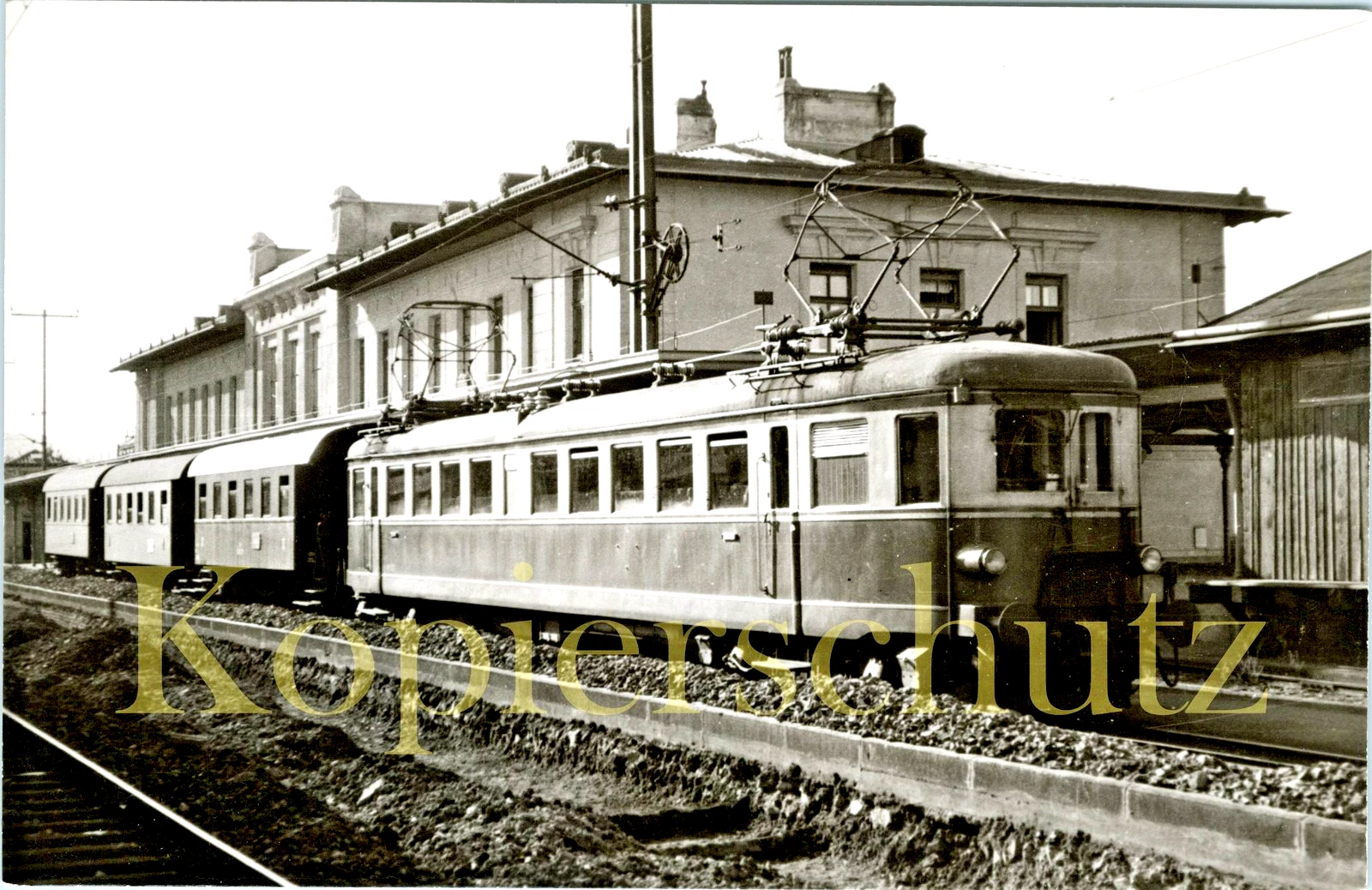 Foto - ÖBB 4042.02 (ex BBÖ/DRB ET42 02 ex DRB 1422) in Wien-Hütteldorf 16.5.1955 - Bild 1 von 1