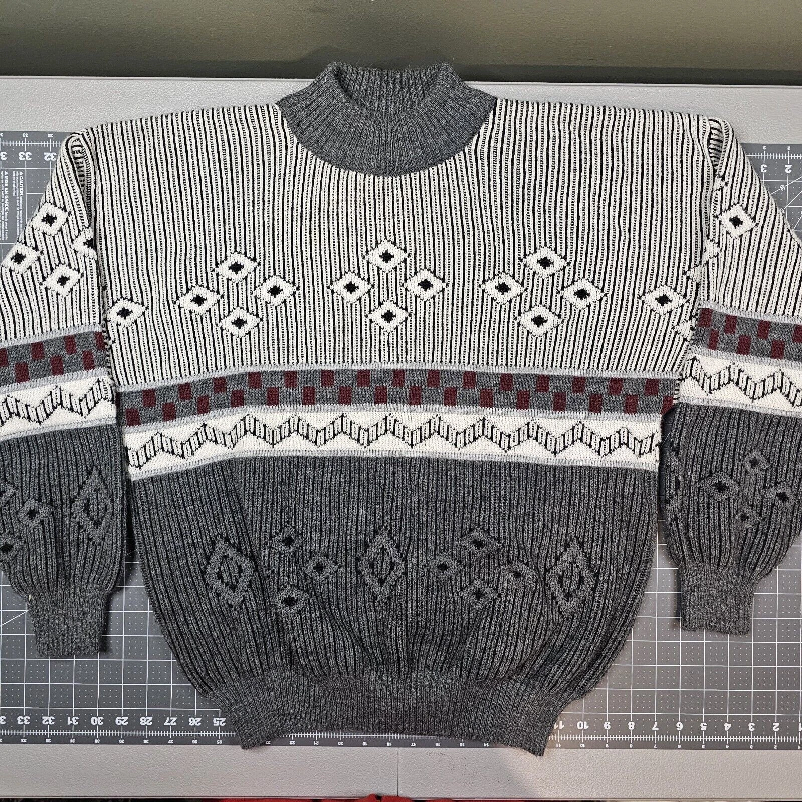 Vintage Hess Sweater XL Soft Mock Neck Italy Geometric Cosby Nordic Preppy Retro