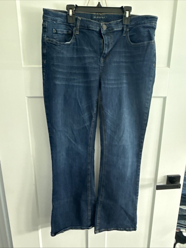 Aeropostale Women's Bootcut Jeans Size 16 Regular Dark Wash