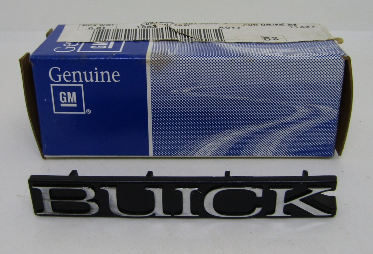 NEW GENUINE GM GENERAL MOTORS OEM BUICK EMBLEM ASSEMBLY PART NO  